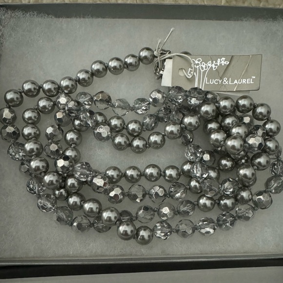 lucy & laurel NWT crystal silver beaded Long Fashion statement necklace - Picture 3 of 5